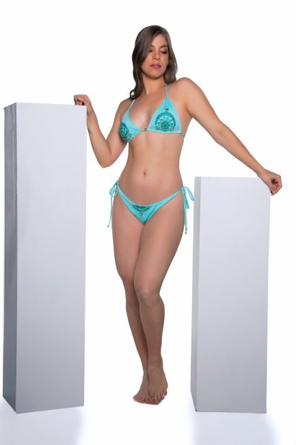Bikini luxury bordado a mano con pedrería y cristales Swarovski
